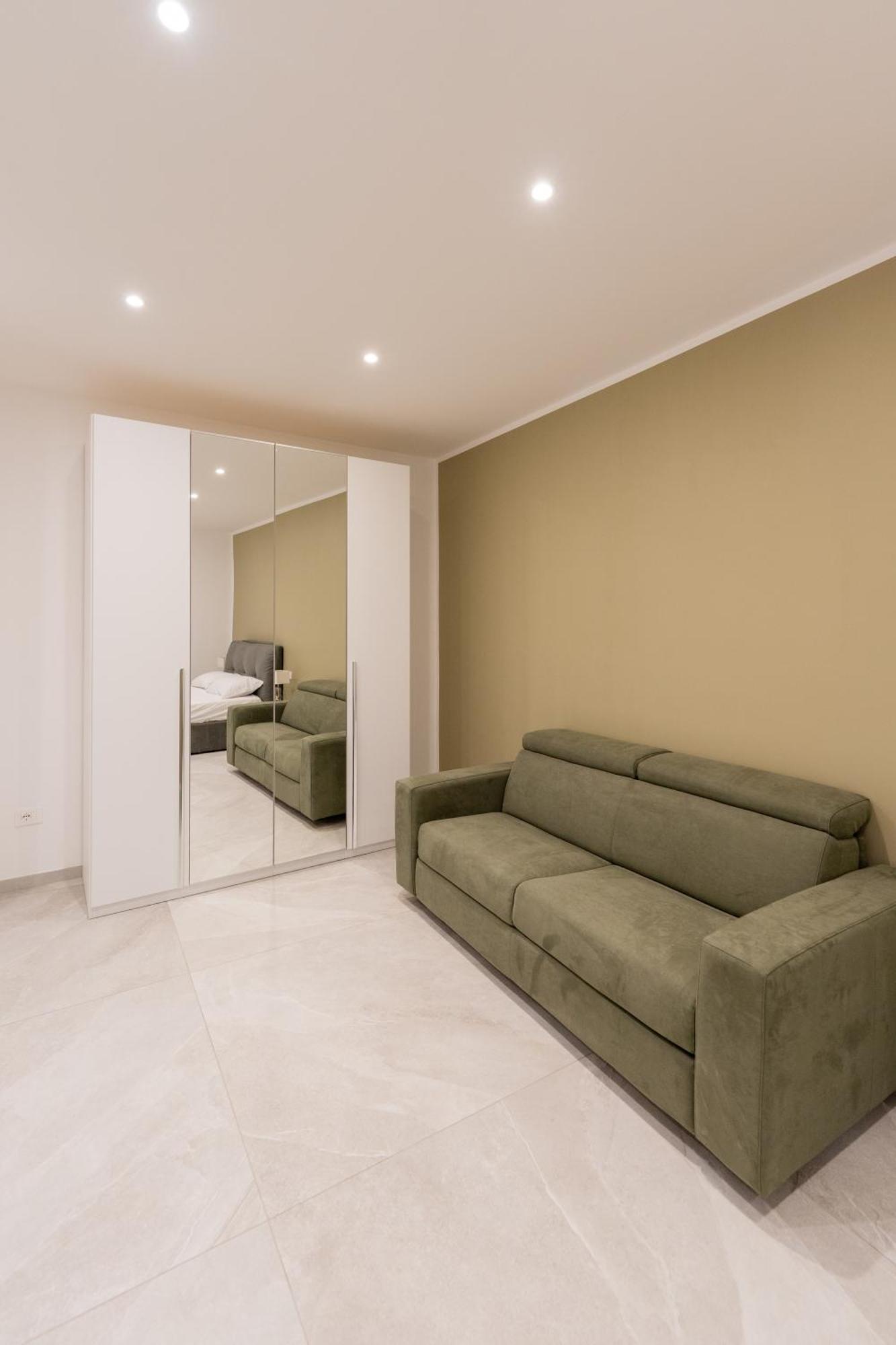Suites Gaudioso Napoli Center Екстериор снимка