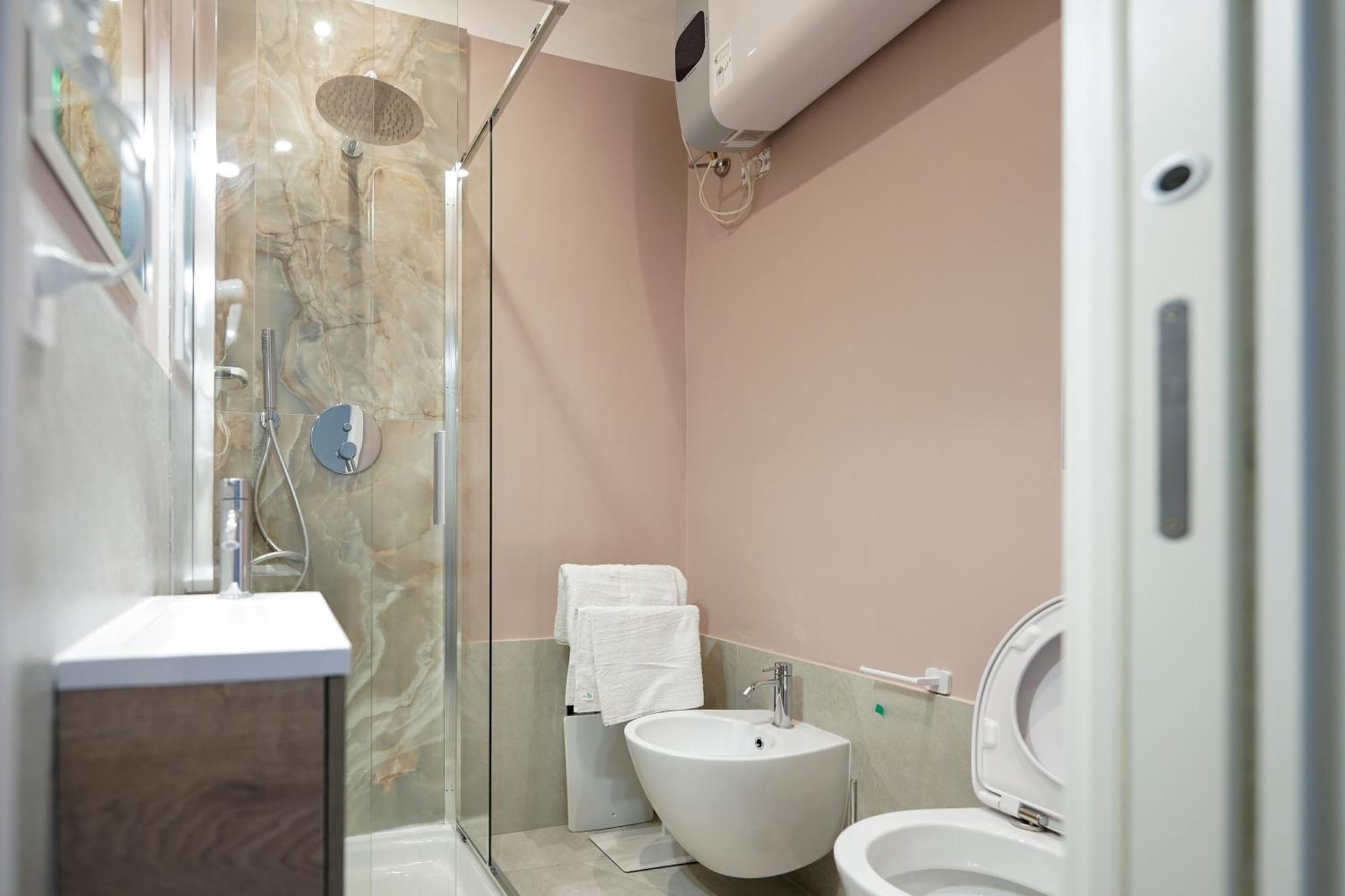 Suites Gaudioso Napoli Center Екстериор снимка