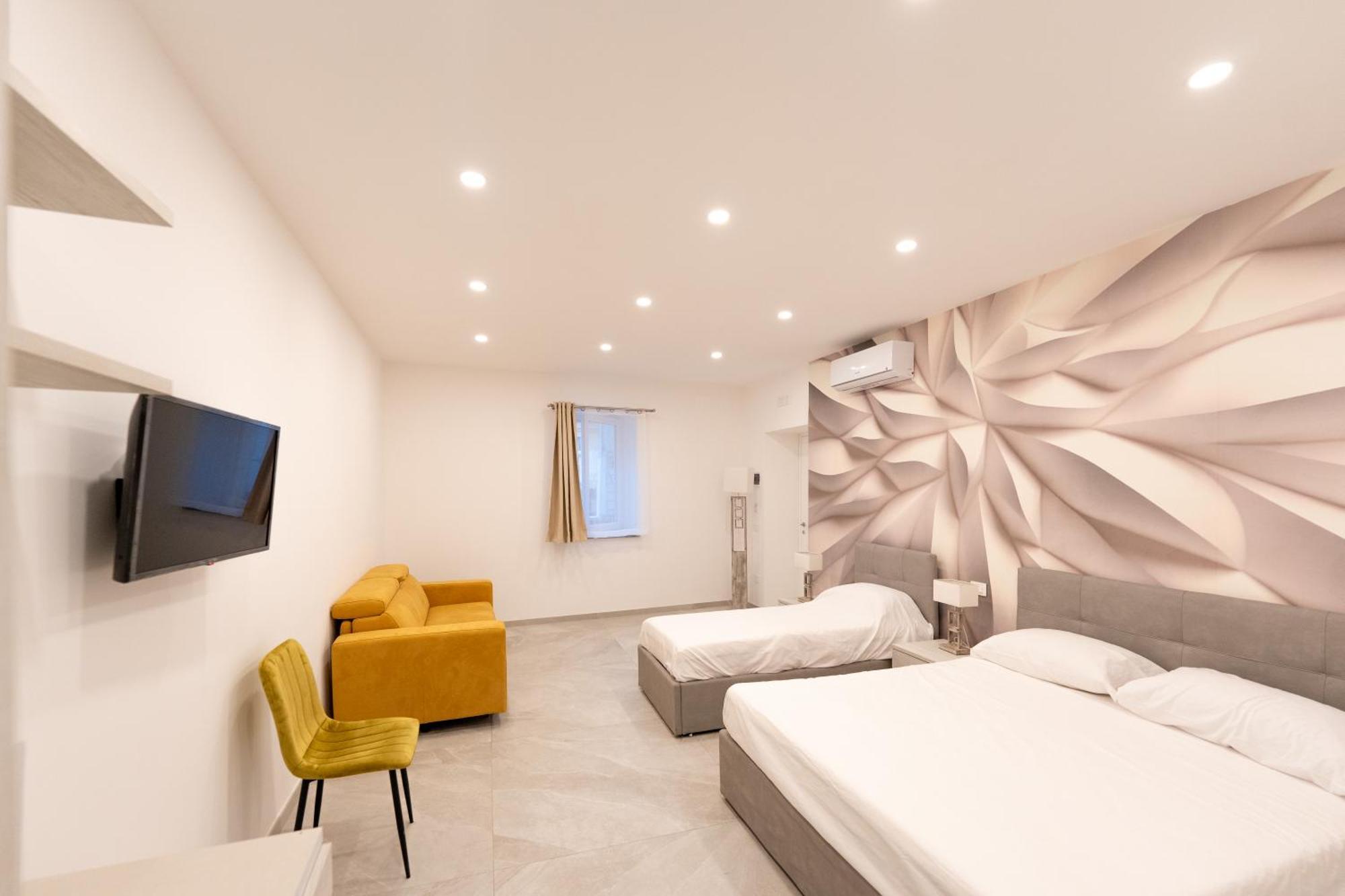 Suites Gaudioso Napoli Center Екстериор снимка